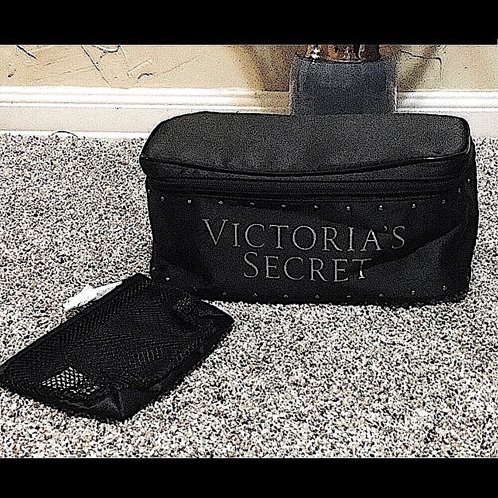 🆕HOST🎉PICK VICTORIA SECRETS BEAUTIFUL SATEEN LIKE MATERIAL SOLD BLACK/SILVER - Picture 8 of 14